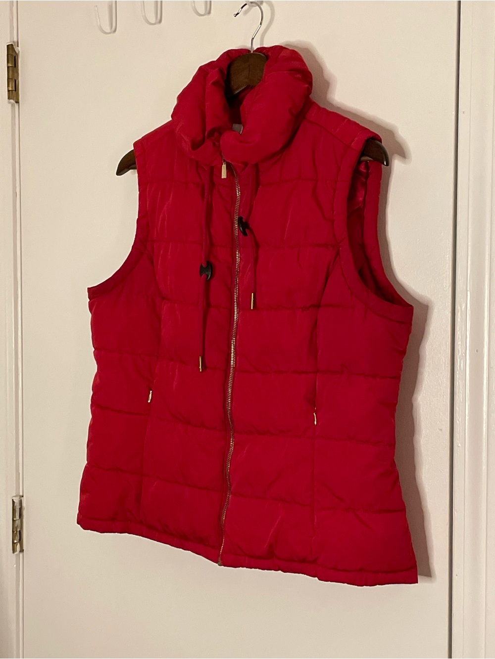 Calvin Klein Red Quilted Puffer Vest with High Collar and Golf String Tasels